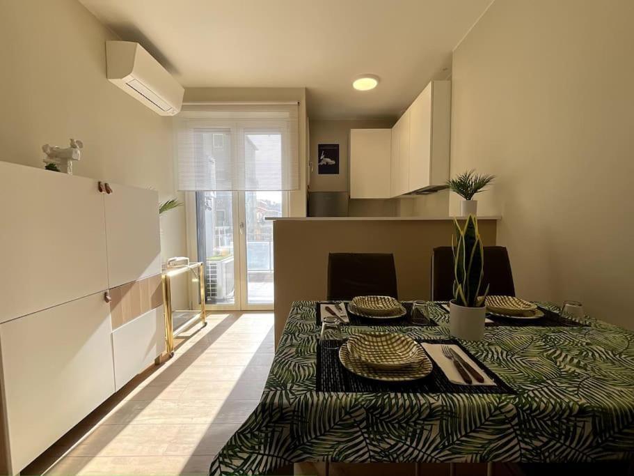 Elegante Appartamento Milano Linate Экстерьер фото