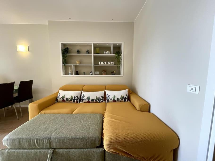 Elegante Appartamento Milano Linate Экстерьер фото